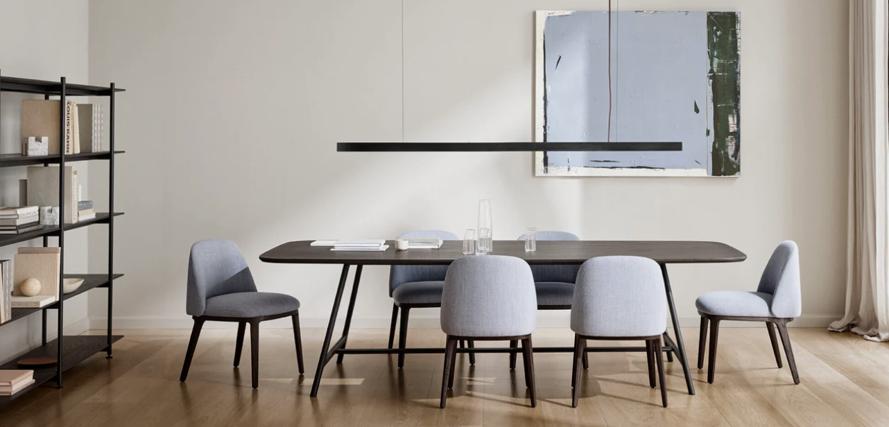 Event Chair V1 Oak Legs