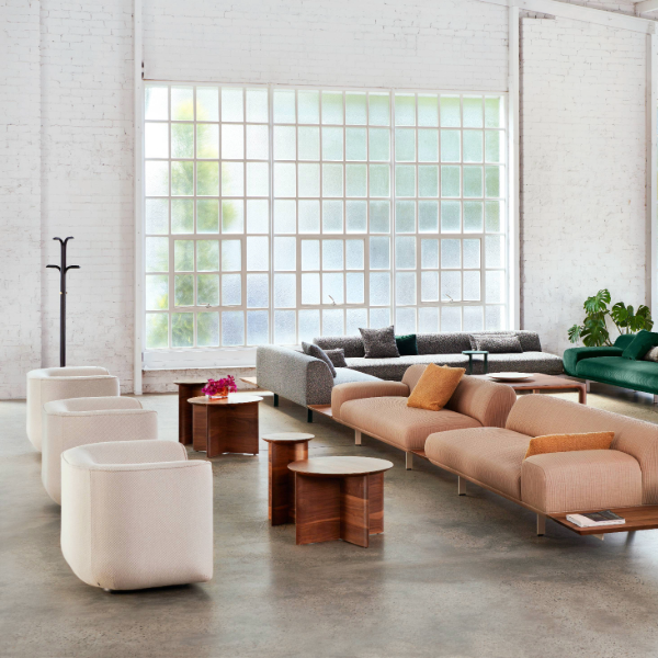 Fat Tulip 88 Swivel Armchair