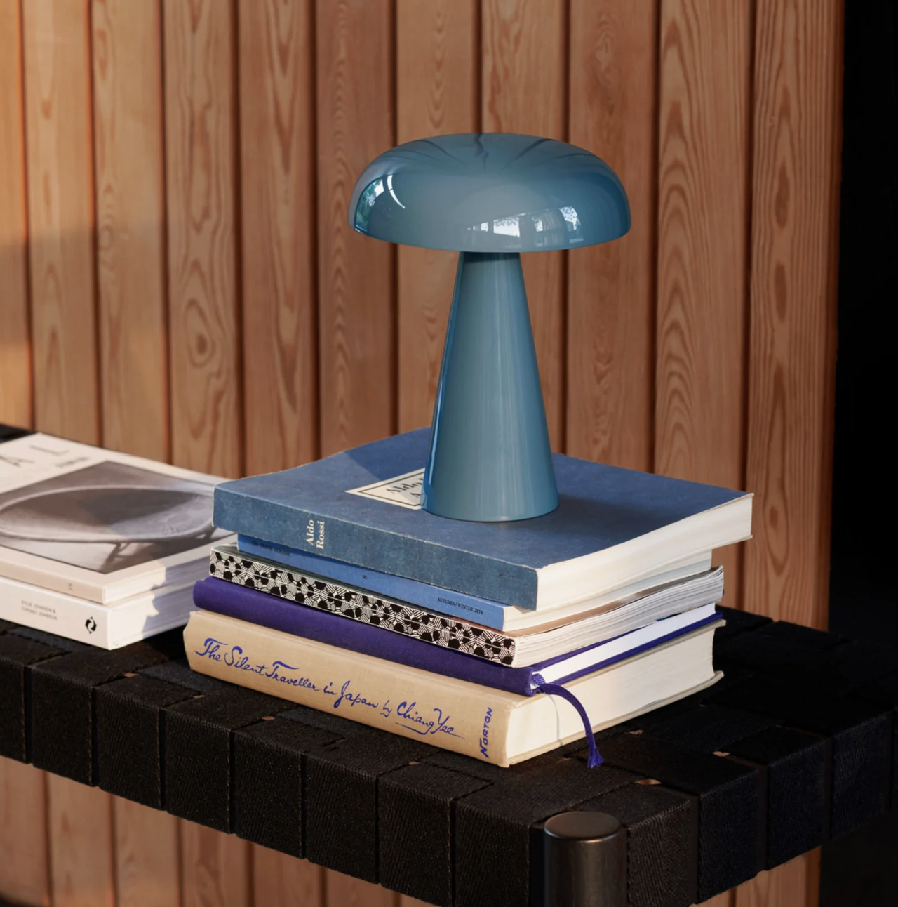 Como SC33 Portable Table Lamp