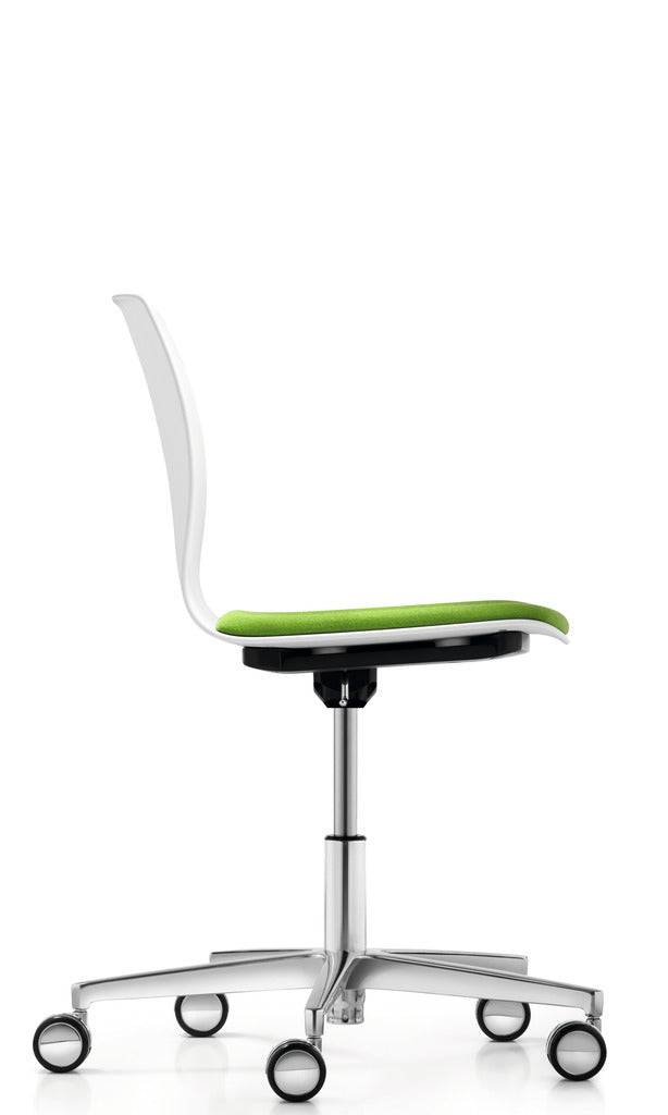 Fiore Conference Chair 2 with Seat Upholstery