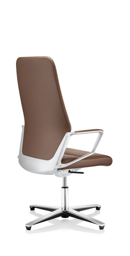 Signo Medium Back in Leather