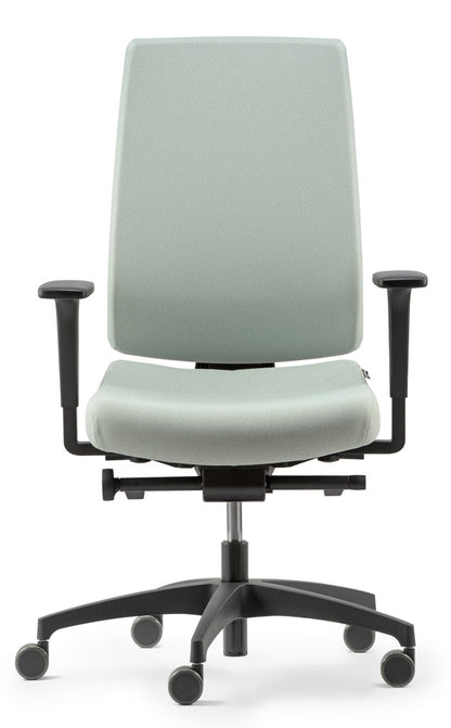 Indeed Chair with Arms