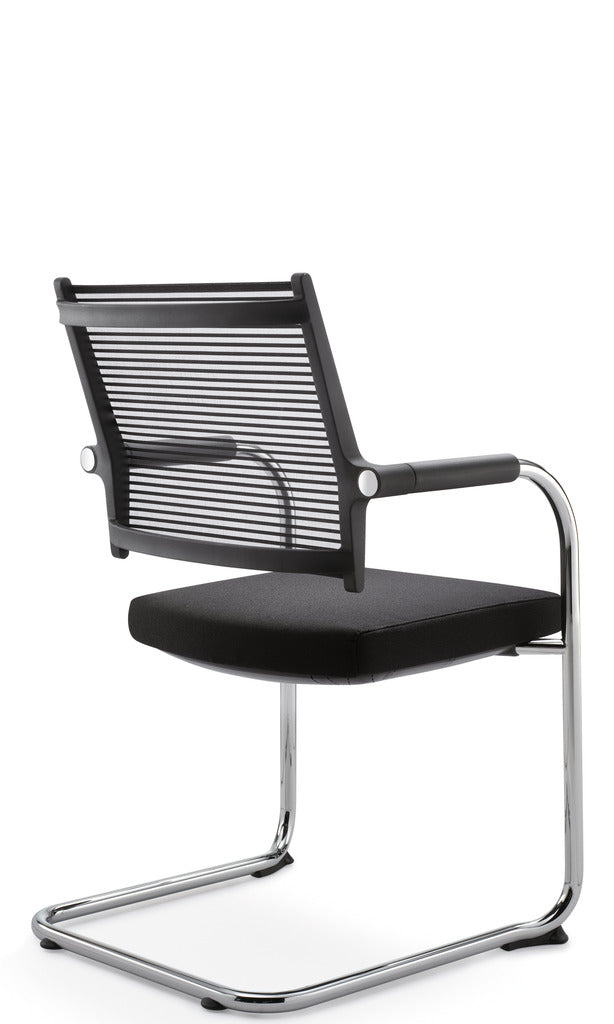 Lordo Cantilever Chair