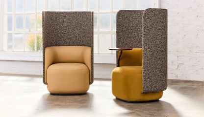 Mega Tulip 4 Person Booth