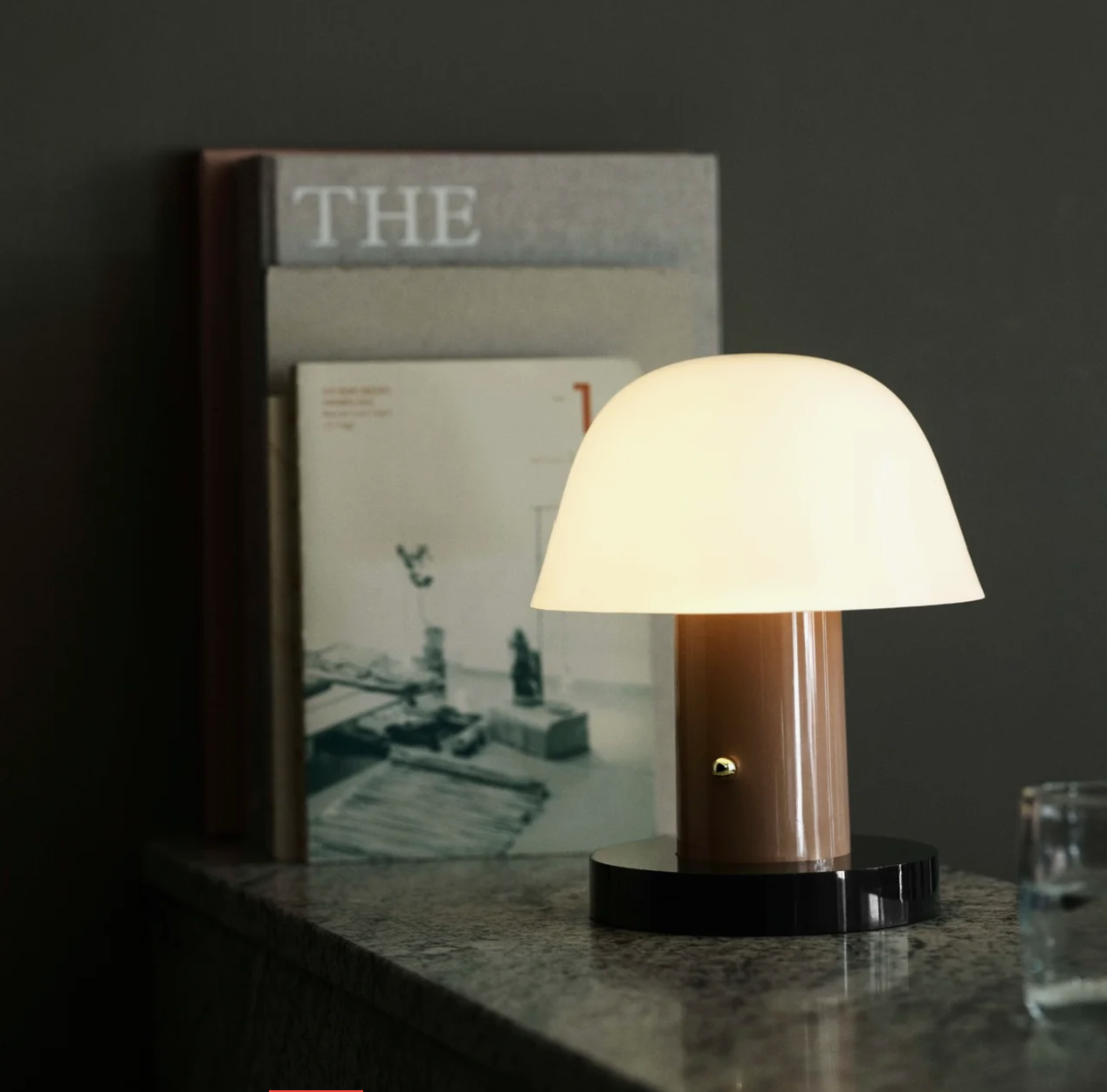 Setago Portable Table Lamp