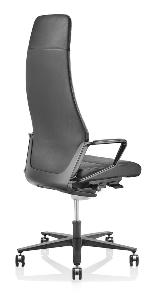 Signo High Back in Leather