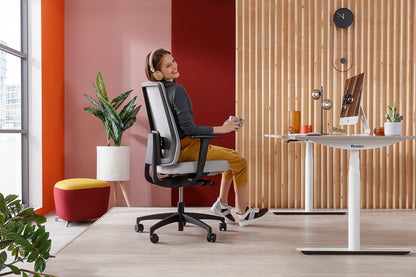 Indeed Mesh Counter Chair with Arms